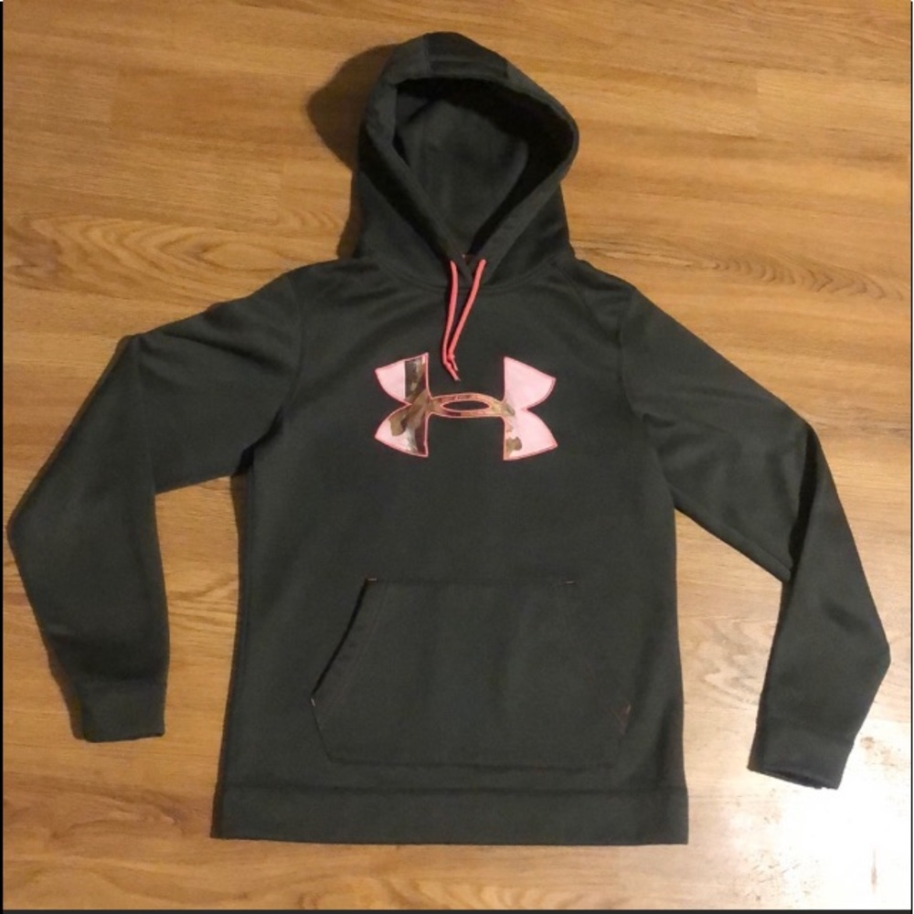 Women’s Under Armour Hoodie Size Small